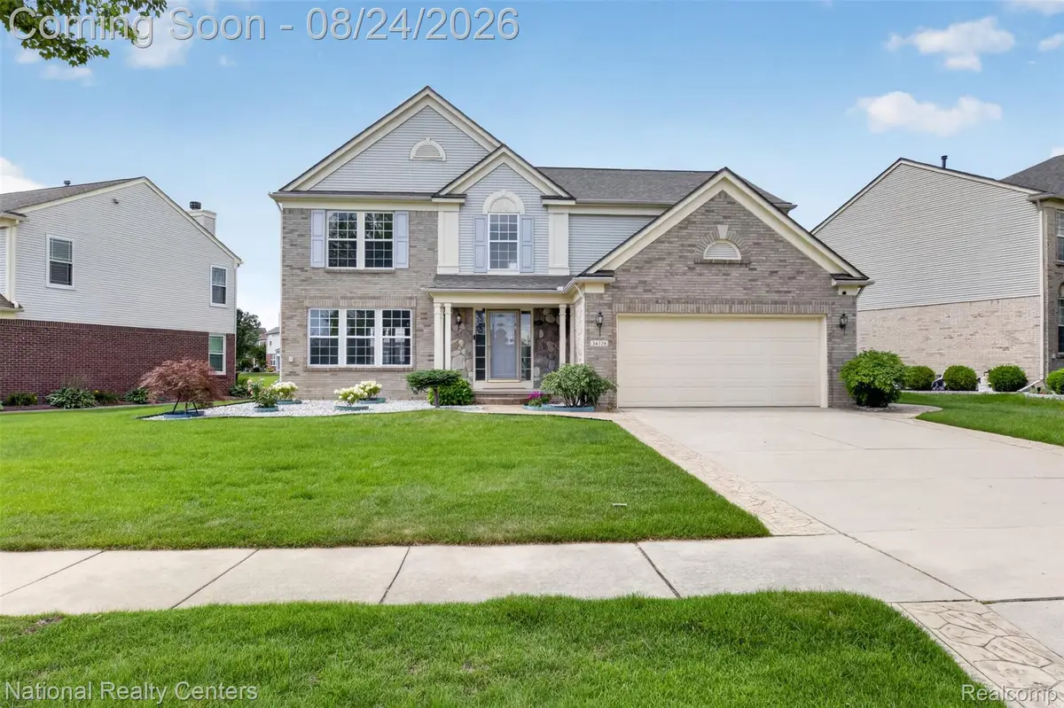 34779 Giannetti Drive, Sterling Heights, MI 48312 - #1
