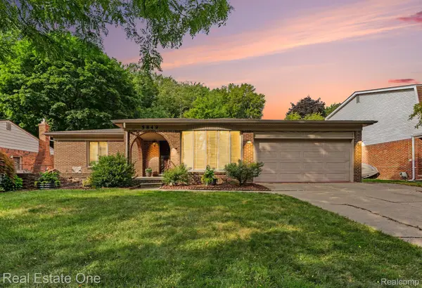 5849 Bingham Drive, Troy, MI 48085