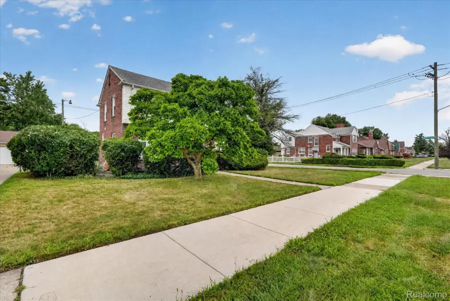 19209 Lauder Street, Detroit, MI 48235 - #3