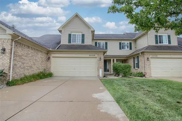 25338 Petros Drive, FlatRock, MI 48134