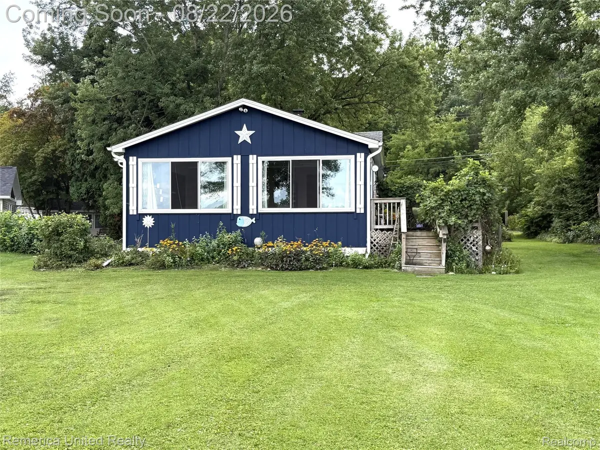 12035 Read Road, Fenton, MI 48430 - #1