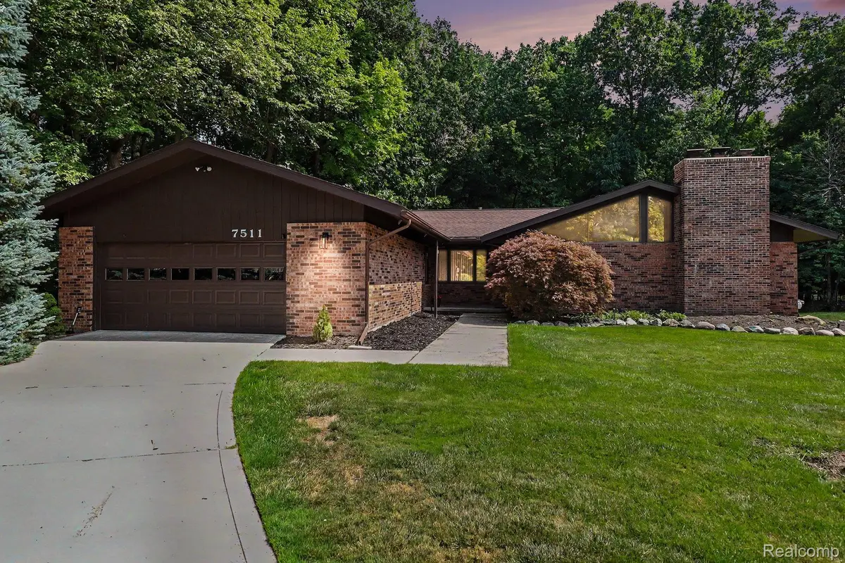 7511 Tiverton Court, West Bloomfield, MI 48322 - #1