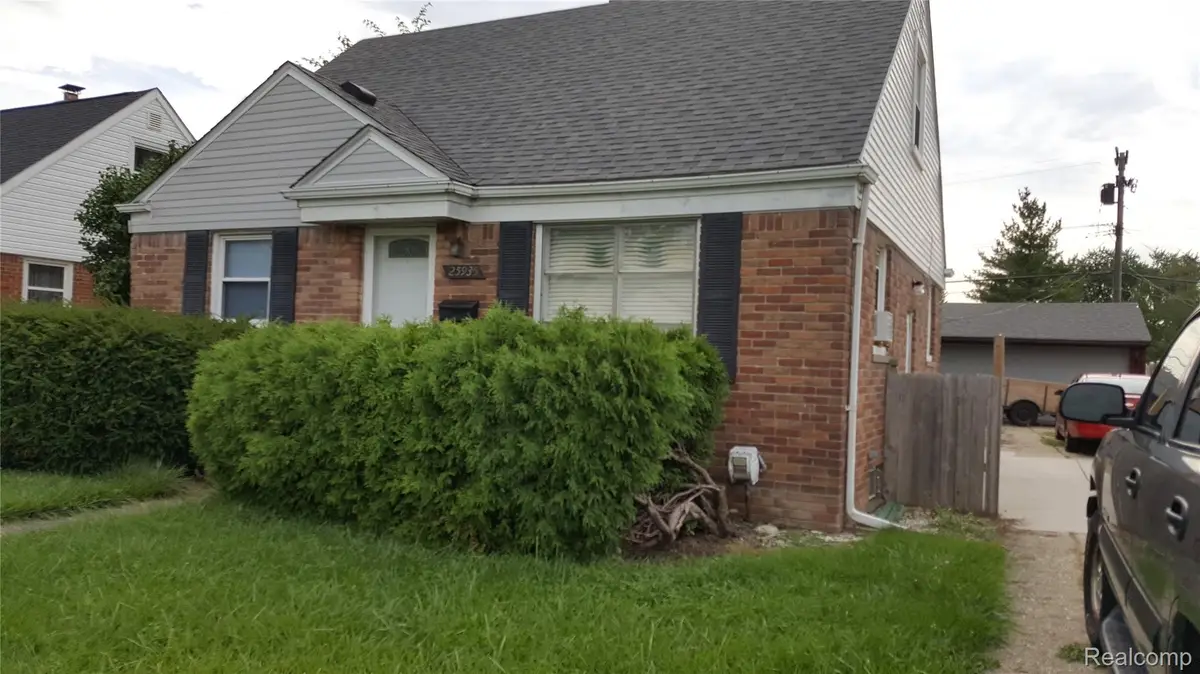 25935 Waldorf Street, Roseville, MI 48066 - #1