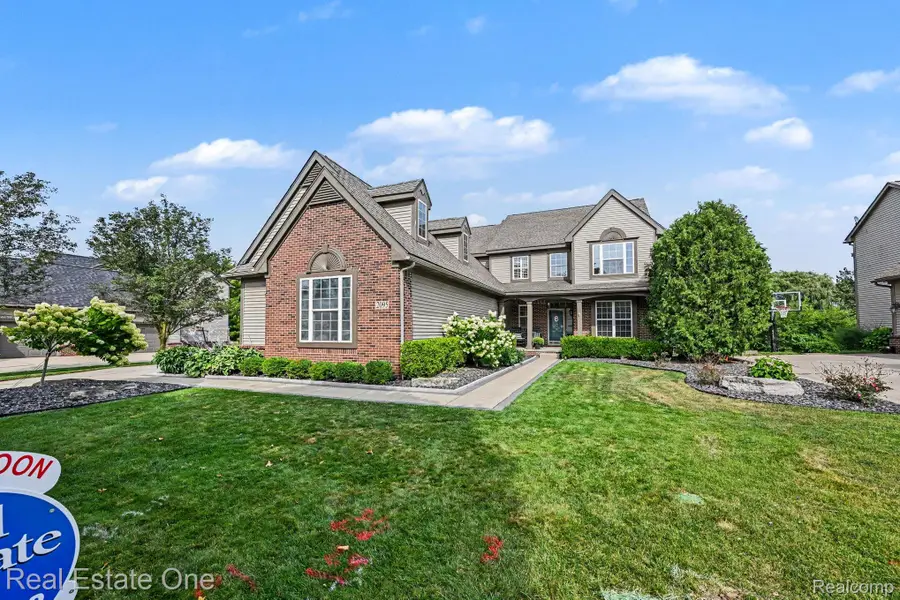 2095 Warbler Court, Commerce Township, MI 48382 - #3