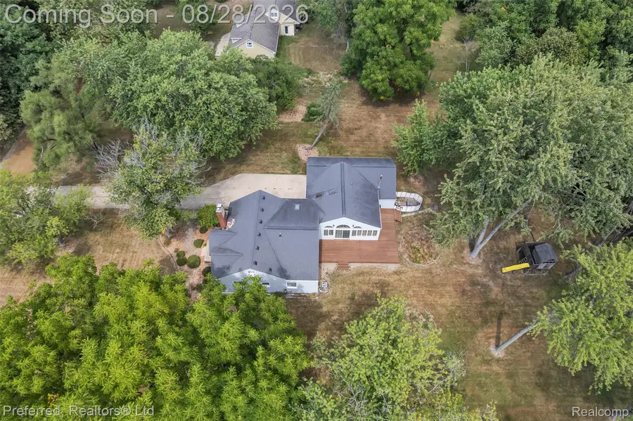 19524 Fry Road, Northville, MI 48167 - #2