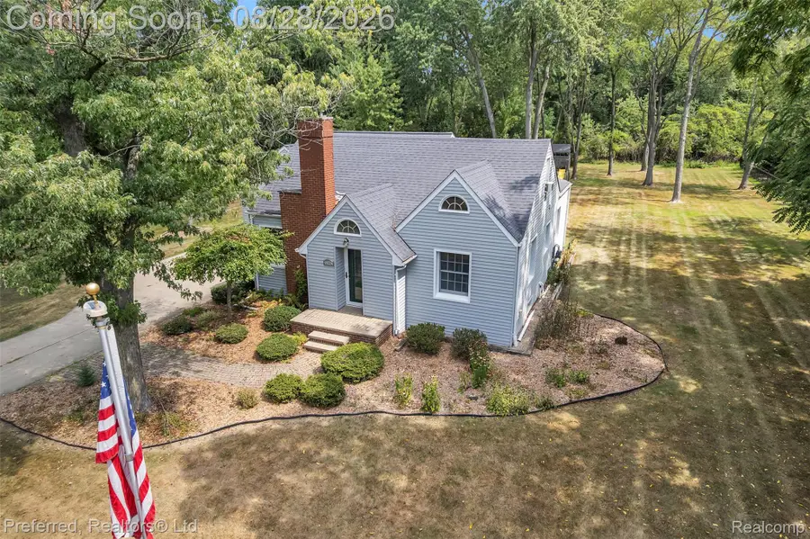 19524 Fry Road, Northville, MI 48167 - #3