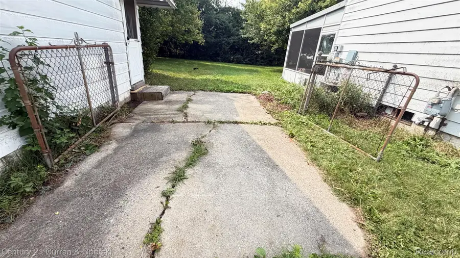 38609 Scott Drive, Westland, MI 48186 - #3