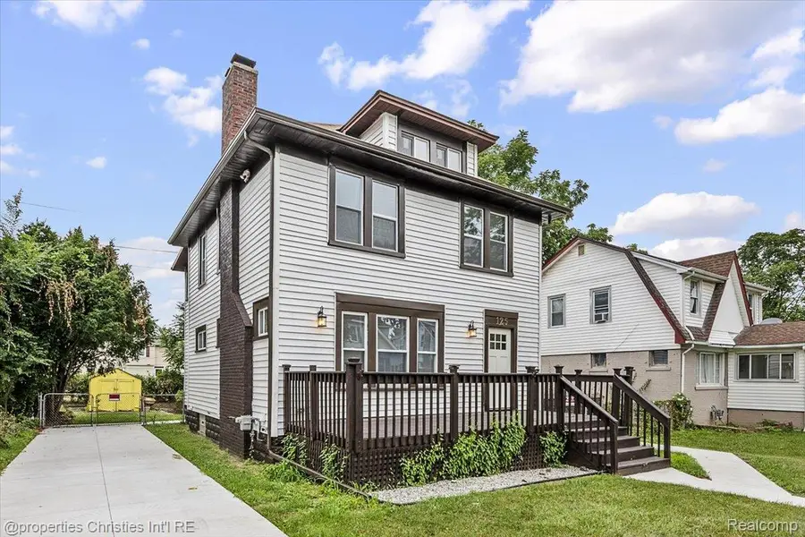 125 Alice Avenue, Bloomfield, MI 48302 - #3