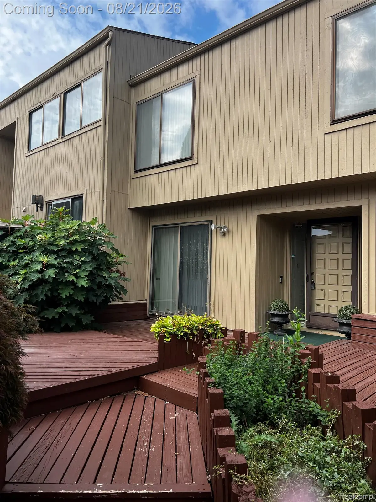7320 Balsam Court, West Bloomfield, MI 48322 - #1