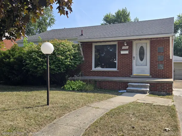 6690 Deering Street, GardenCity, MI 48135