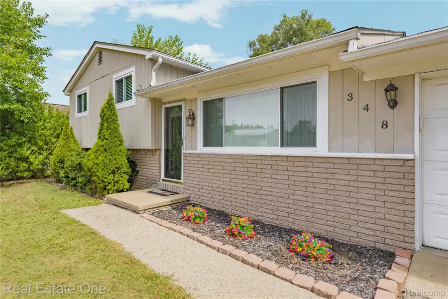 348 Decca Drive, White Lake, MI 48386 - #2