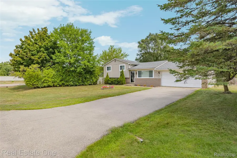 348 Decca Drive, White Lake, MI 48386 - #3