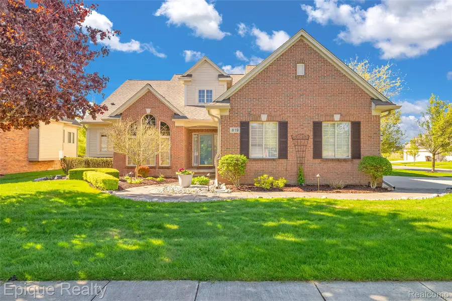 819 Pineridge Avenue, Oxford, MI 48371 - #2