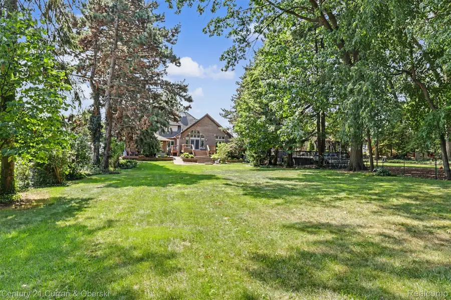 22628 Nash Street, Dearborn, MI 48124 - #3