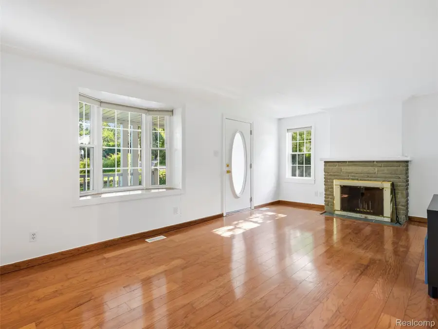 1700 Warren Road, Ann Arbor, MI 48105 - #3