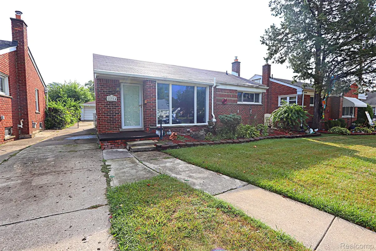 11314 Fenton, Redford, MI 48239 - #1