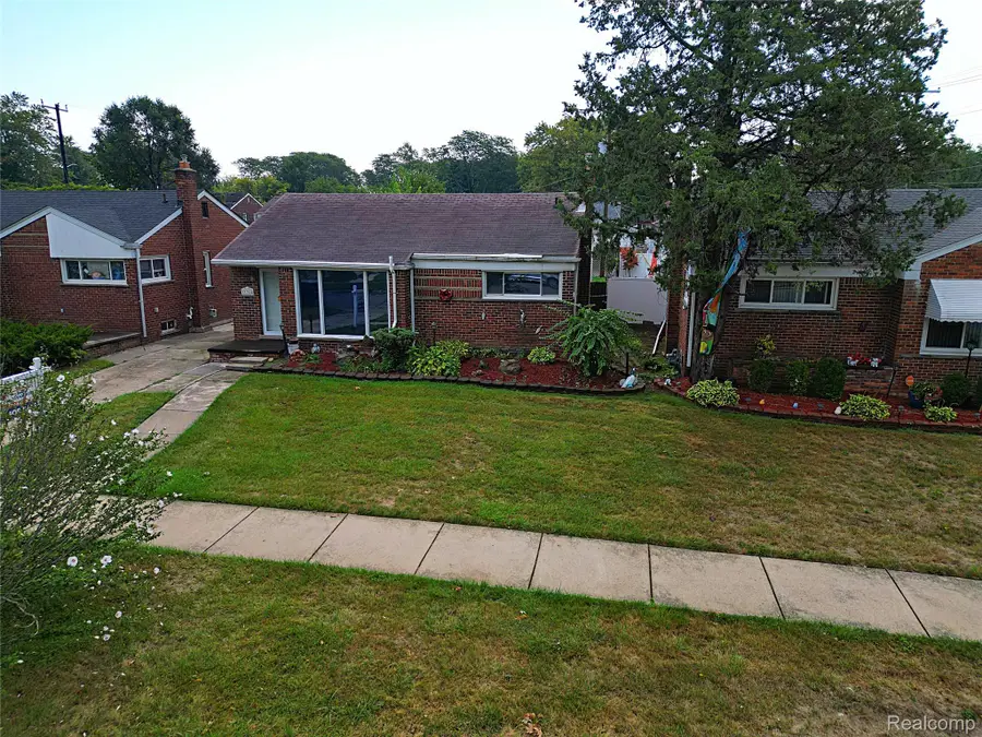 11314 Fenton, Redford, MI 48239 - #3