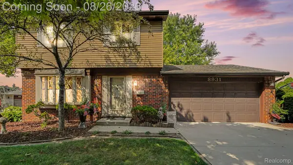 8931 Briarwood Drive, Plymouth, MI 48170