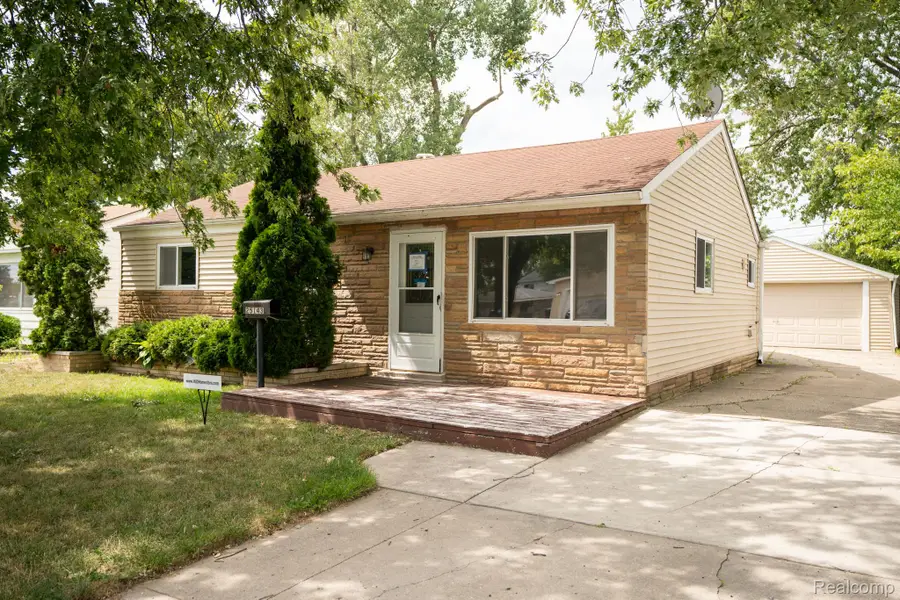 25143 Fern Street, Roseville, MI 48066 - #2