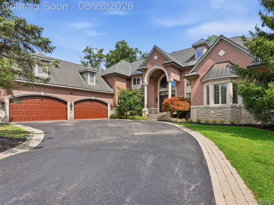 6933 Kirkbridge Hill, West Bloomfield, MI 48322 - #3