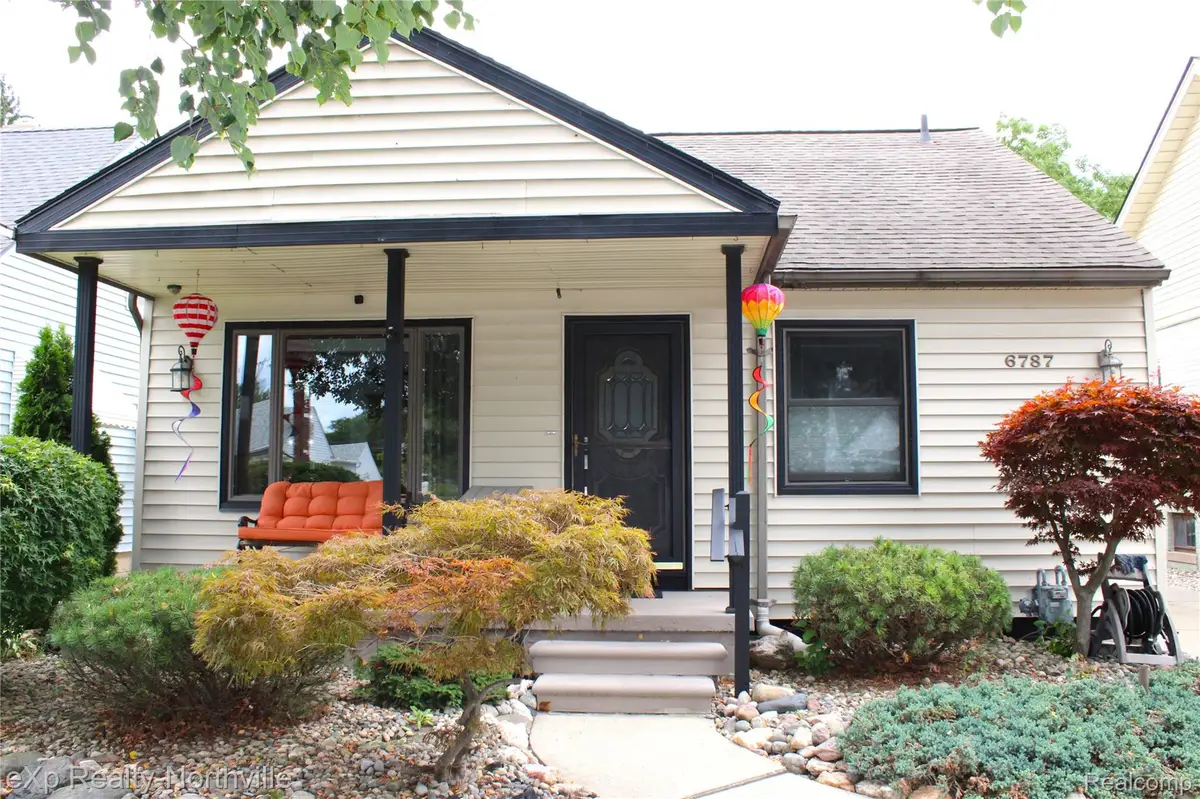 6787 Robinson Avenue, Allen Park, MI 48101 - #1