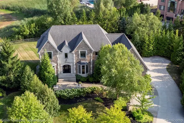 48759 Veneto Drive, Northville, MI 48167