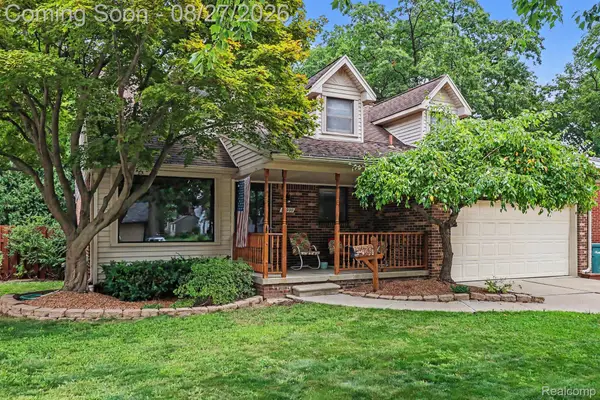 22900 Columbia Street, Dearborn, MI 48124