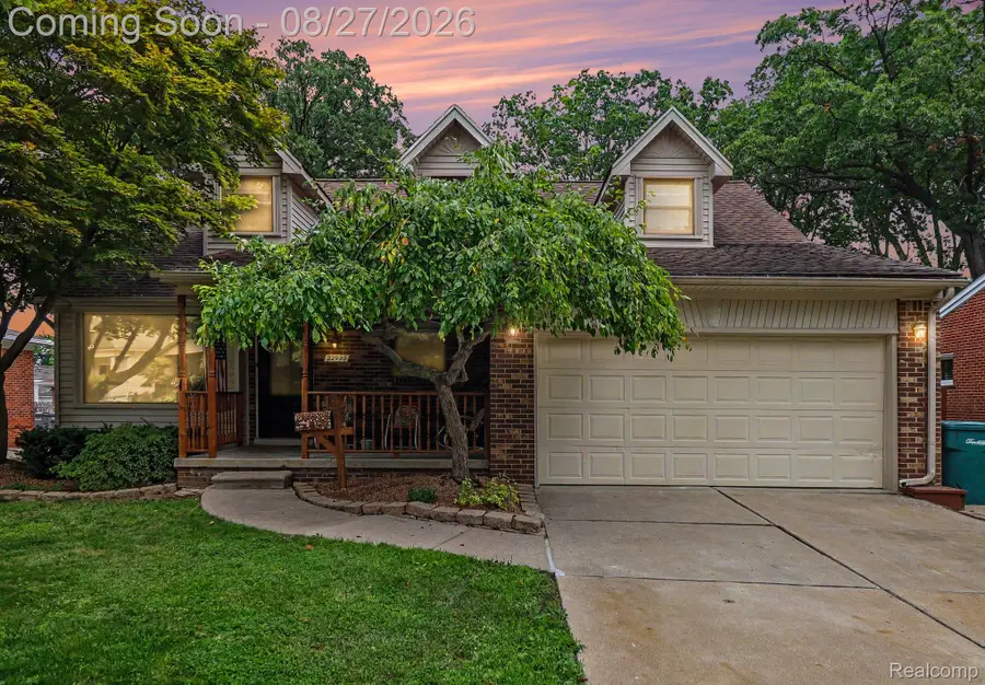 22900 Columbia Street, Dearborn, MI 48124 - #2