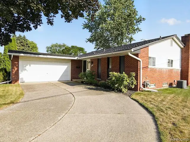 36115 Summers Street, Livonia, MI 48154 - #1