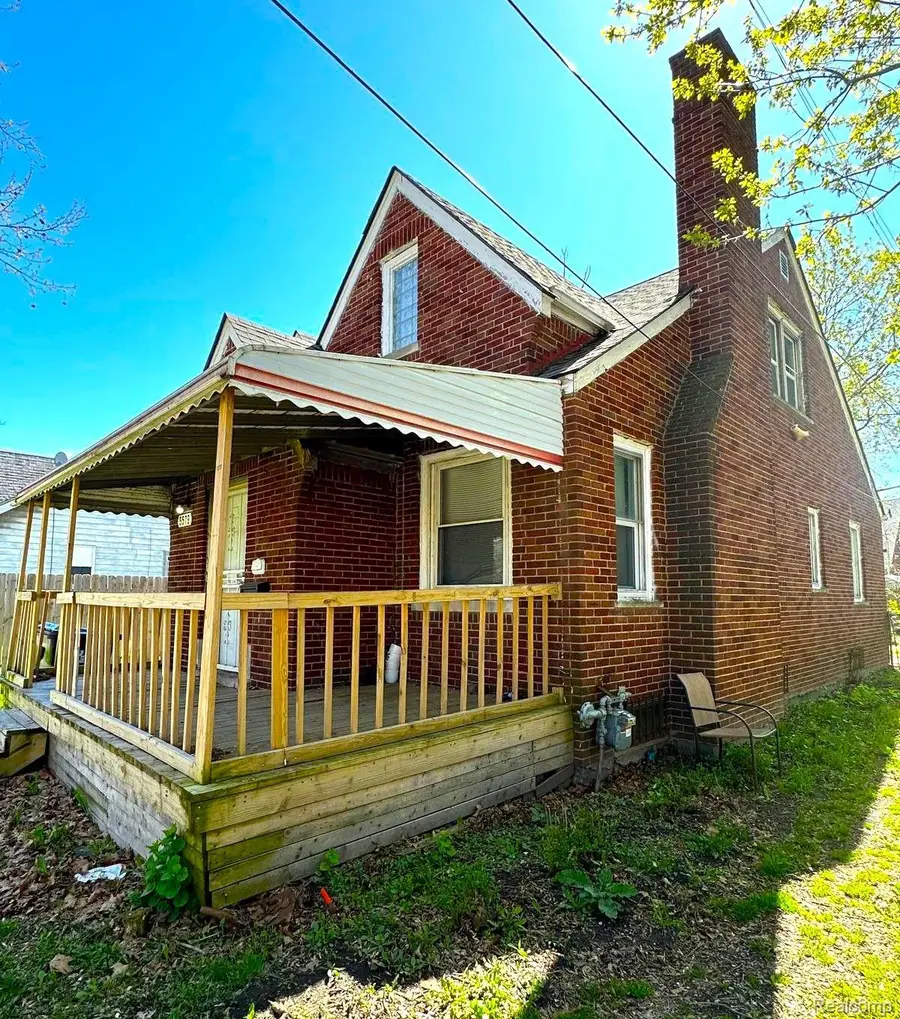 5579 Lenox Street, Detroit, MI 48213 - #3