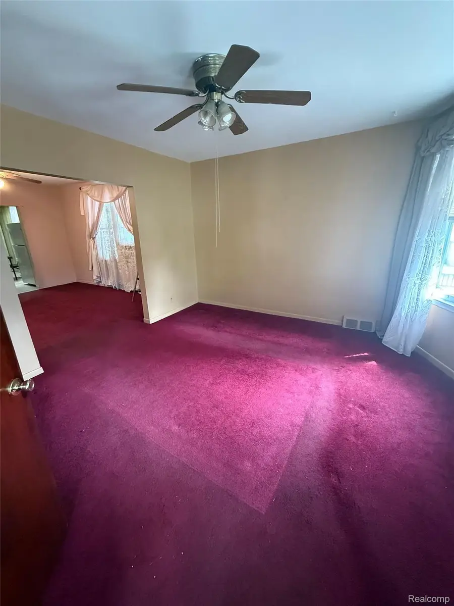 2617 Belmont Street, Hamtramck, MI 48212 - #2