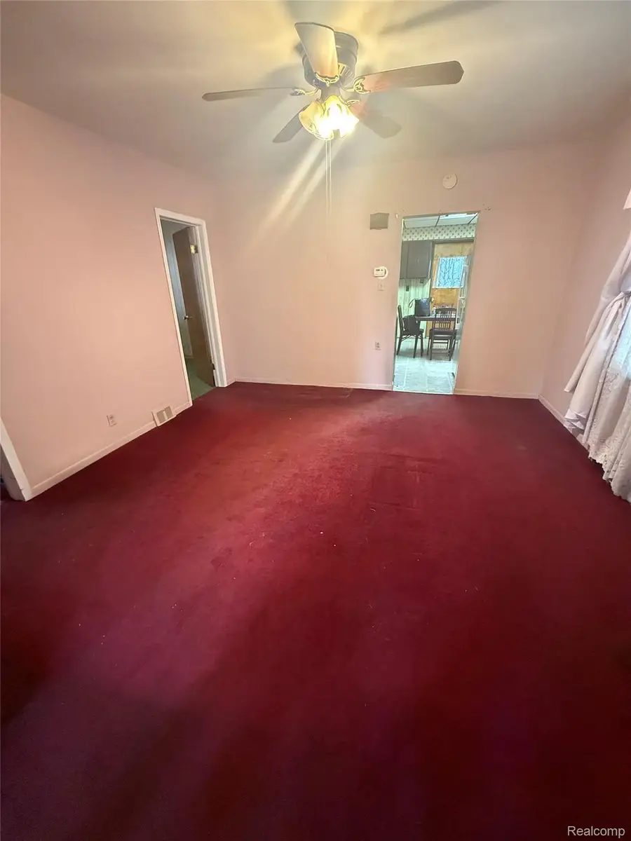 2617 Belmont Street, Hamtramck, MI 48212 - #3