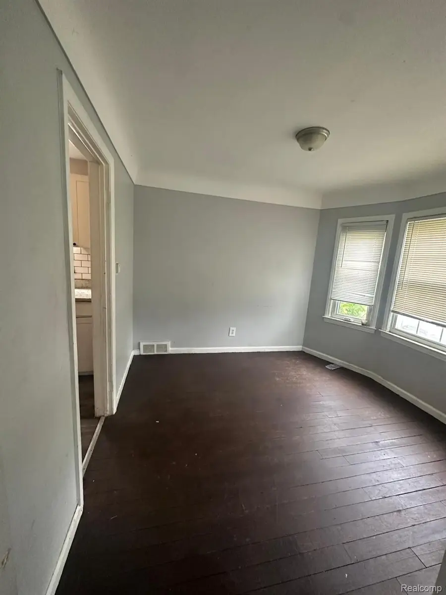 9317 Ward Street, Detroit, MI 48228 - #3
