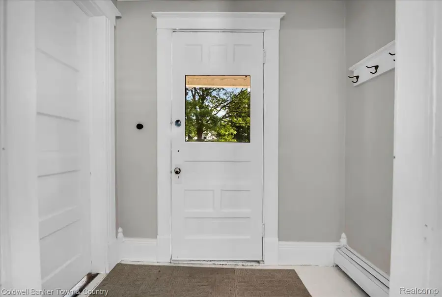 319 Hickory Street, Milford, MI 48381 - #3
