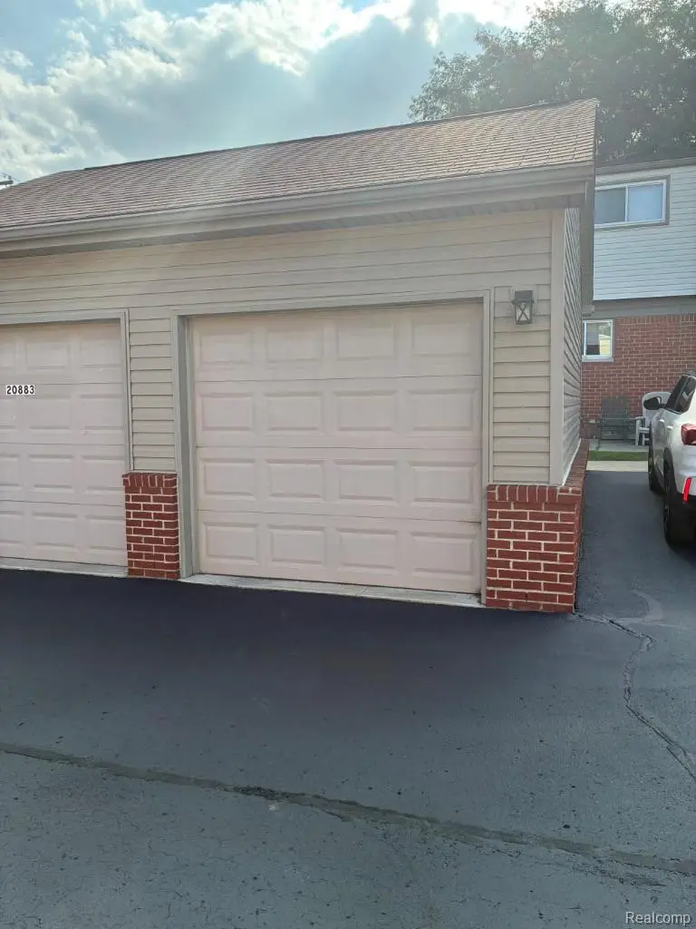 20887 Washington, Roseville, MI 48066 - #3