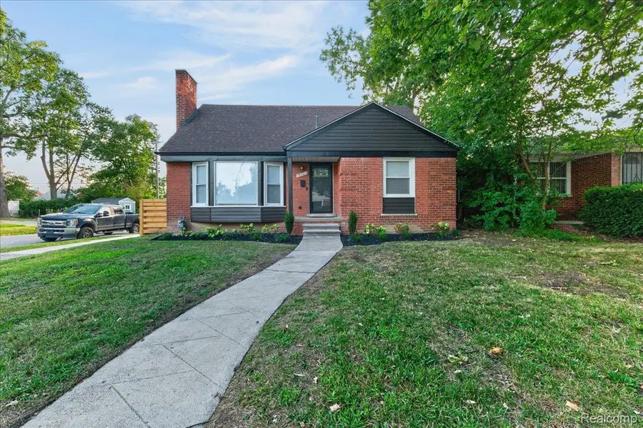 19705 Sussex Street, Detroit, MI 48235 - #2