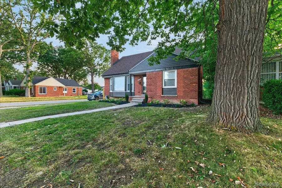 19705 Sussex Street, Detroit, MI 48235 - #3