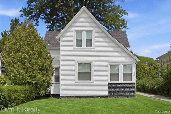 168 Kerby Road, GrossePointeFarms, MI 48236