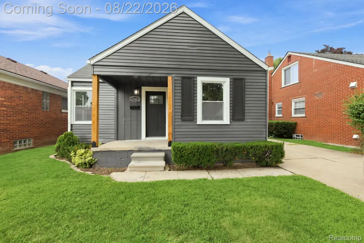 21625 Trombly Street, Saint Clair Shores, MI 48080 - #1