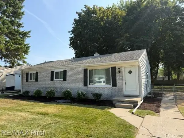 4225 Grace Avenue, Wayne, MI 48184
