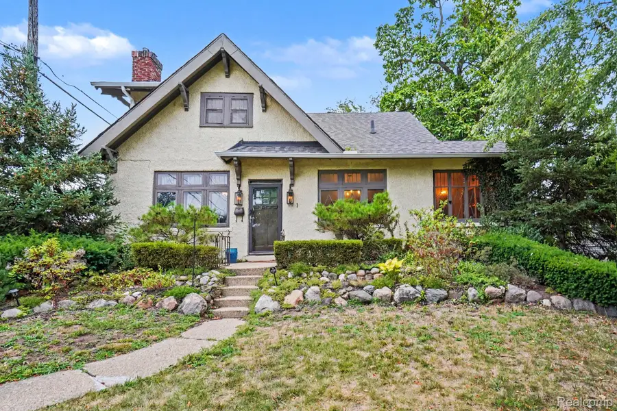 1 Kensington Boulevard, Pleasant Ridge, MI 48069 - #2