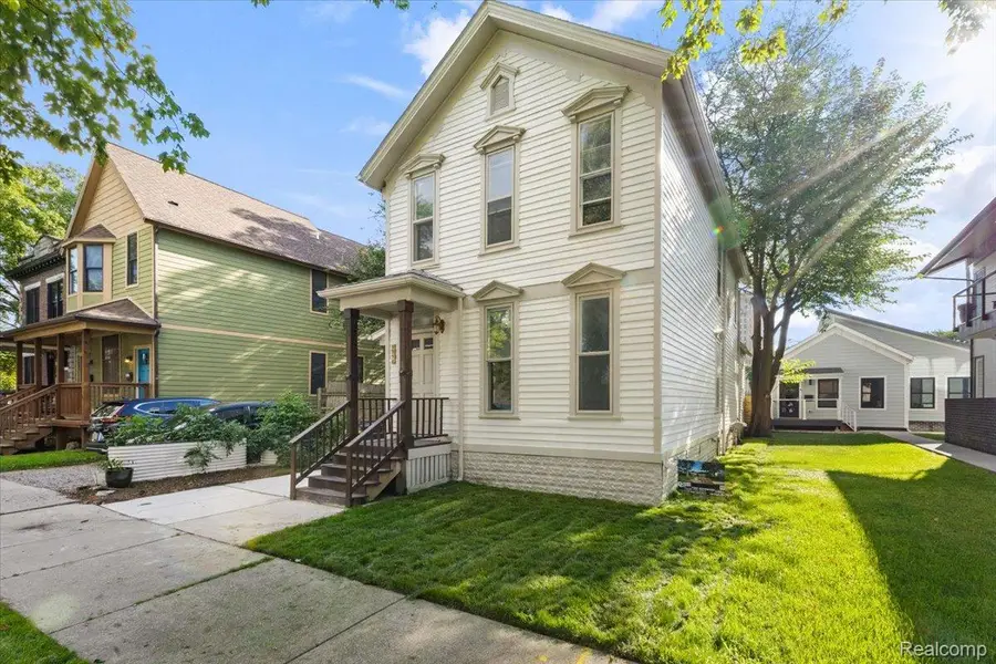 2215 Wabash Street, Detroit, MI 48216 - #3