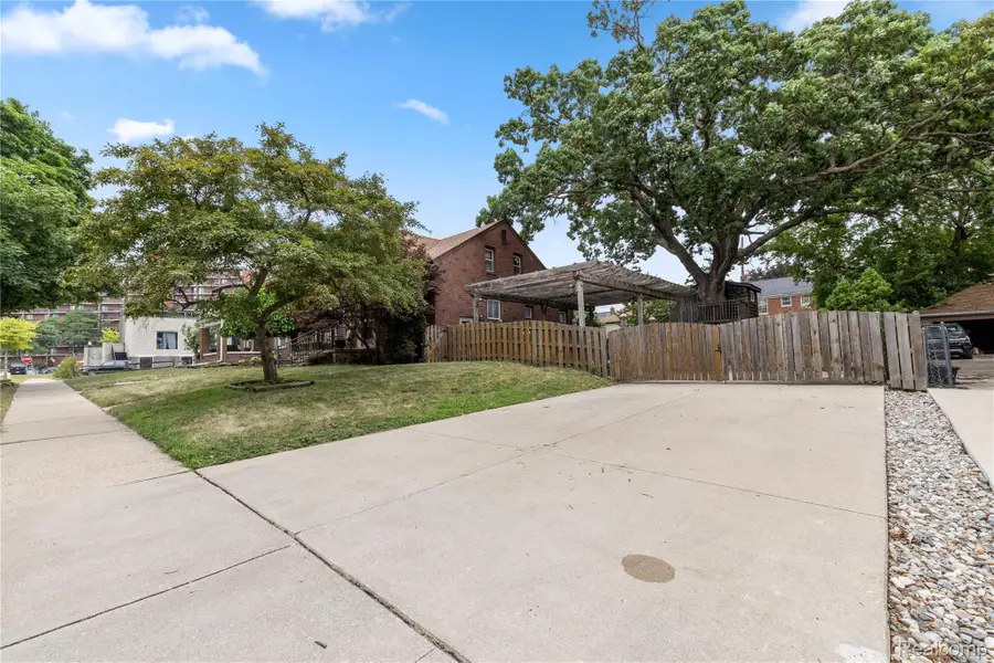 21730 Edna Street, Dearborn, MI 48124 - #2