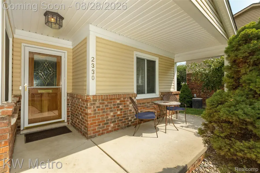 2330 N Washington Avenue, Royal Oak, MI 48073 - #3