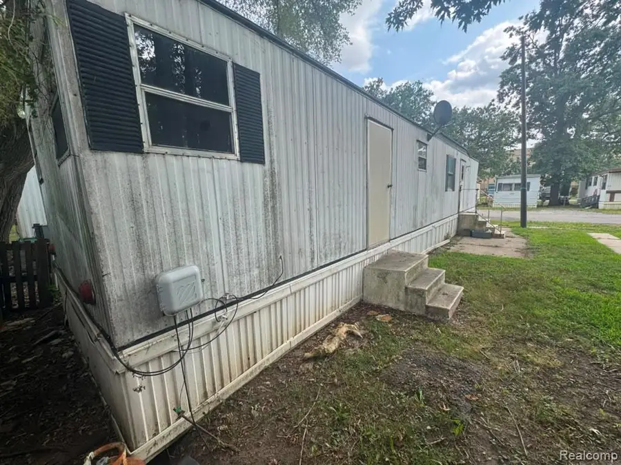 7062 Ready Avenue Lot 35, Warren, MI 48091 - #2