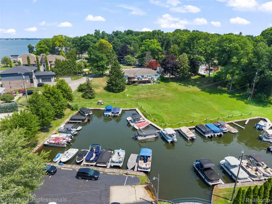 5135 Virgie Lane, West Bloomfield, MI 48324 - #2
