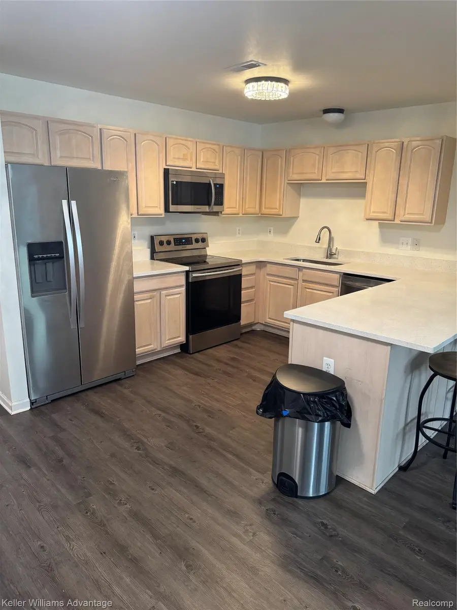 1478 Crimson Way, Walled Lake, MI 48390 - #3