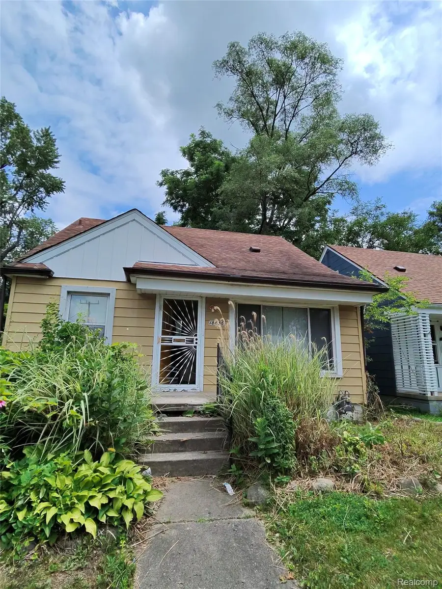 18656 Dale Street, Detroit, MI 48219 - #2