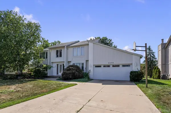 5474 Maple Leaf Court, WestBloomfield, MI 48322