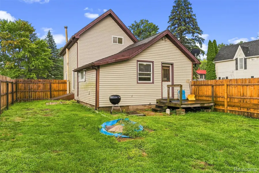 415 N Shiawassee Street, Bancroft, MI 48414 - #2